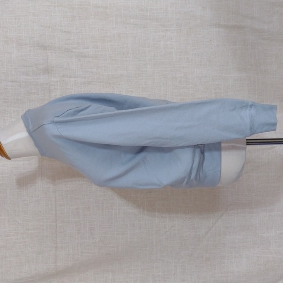 NWOT Fila baby blue crewneck sweatshirt with pockets! - Picture 6 of 8